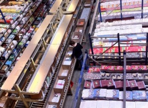 Zone de picking (préparation des commandes de livres)